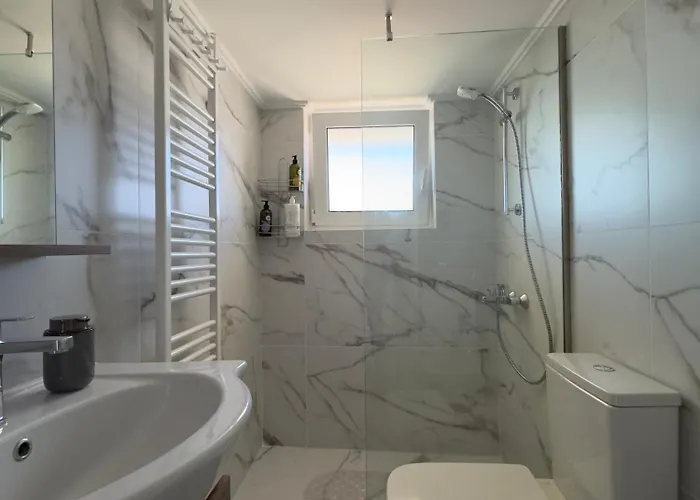 Thea - Arcadian View